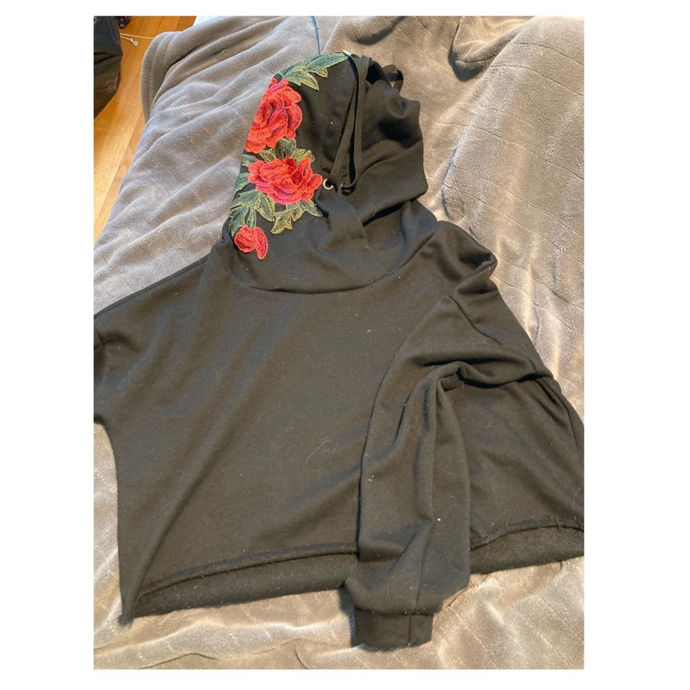 Black Cropped Hoodie